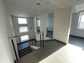 Prenajme administratívne priestory v Bratislave II. na Techn