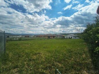 Predám pôdu - 22.4. - 14:50 Predaj pôdy Ponúkam na predaj vä