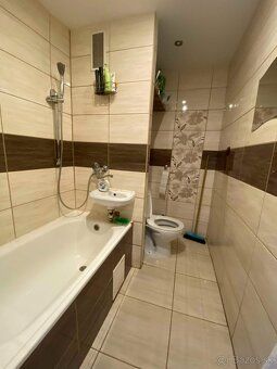 📌1 i. byt, ul.M.R.Štefánika, LV , ☎️0940/498 000 💰 450,-eur 