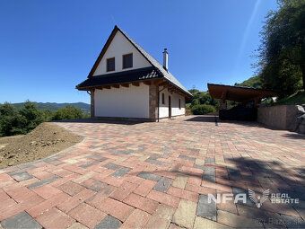 Ponúkame Vám na predaj stavebný pozemok s výmerou 750 m², na