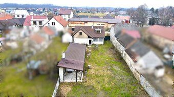 Rodinný dom s veľkým pozemkom v Dojči + možnosť rozdelenia a