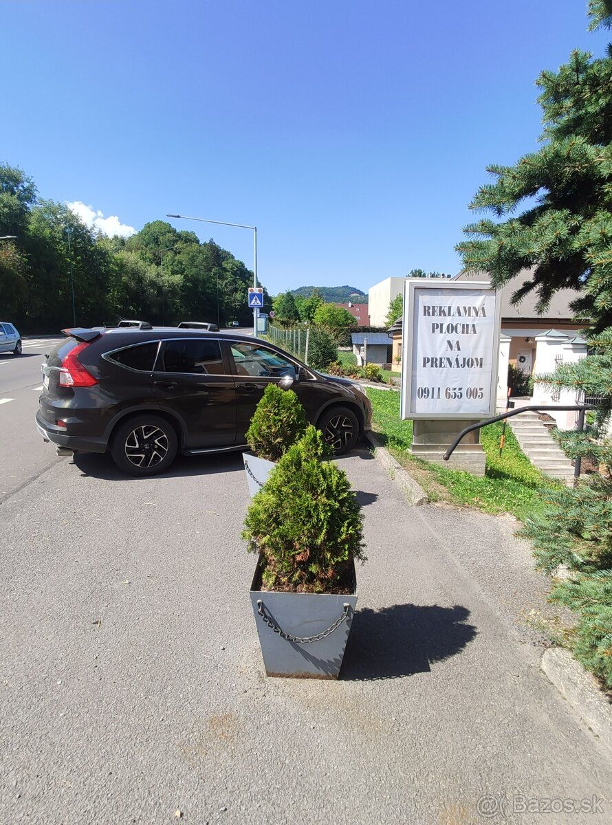 Prenajmem reklamné plochy v Banskej Štiavnici na frekventova