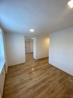 Realitná kancelária MyNewHome ponúka na predaj príjemný 2-iz