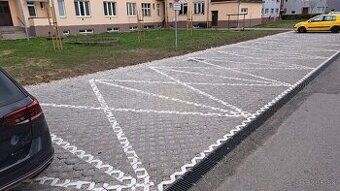 Ponúkame od 01.06.2026 na prenájom parkovacie státia na Mier