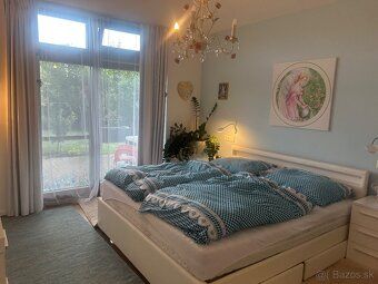 TOP PONUKA - SAMOSTATNÝ - Bungalov 520m2 pozemok- moderný,za