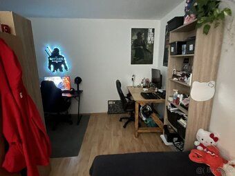 Predmetom dražby je rodinný dom s pozemkami o výmere 403 m2 