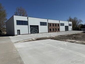 Prenájom haly – 500 a 1000 m² v zrekonštruovanej budove v Ml