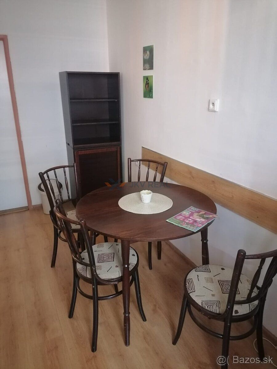 🏡 Prenájom 2-izbového bytu blízko centra – Prešov, Obrancov 