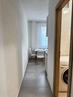 Spoločnosť Rented ponúka na prenájom 2 izbový byt o rozlohe 
