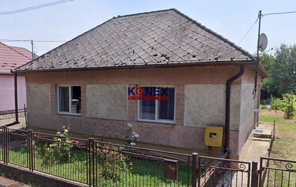 ID:2847
Ponúkame na predaj rodinný dom v obci Boťany, 10 km 