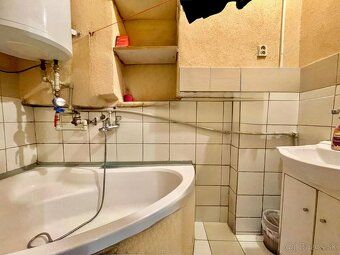 Ponúkam vám exkluzívne ponúka na predaj 2-izbový byt s predz