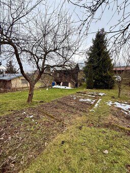 Ponúkame Vám na predaj záhradnú chatku o výmere 17 m2 postav