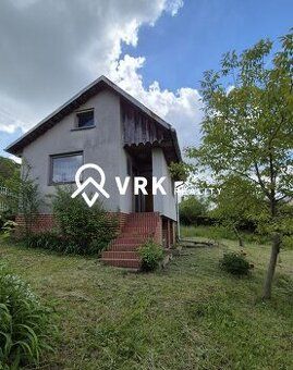 Ponúkame Vám na predaj murovanú chatu v krásnom prírodnom pr