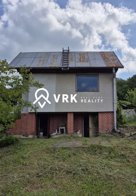 Ponúkame Vám na predaj murovanú chatu v krásnom prírodnom pr