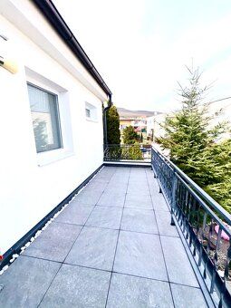 Ponúkame Vám na predaj podpivničený a krásne prerobený 4-izb