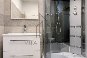 Realitná kancelária VITA ESTATES ponúka na predaj štýlový ro
