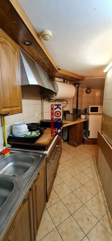 ID:6550
 - nachádza sa na ul. Štefánikovej, - podnikateľský 