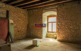 ID:6709
Ponúkame na predaj unikátny kaštieľ v malebnej dedin