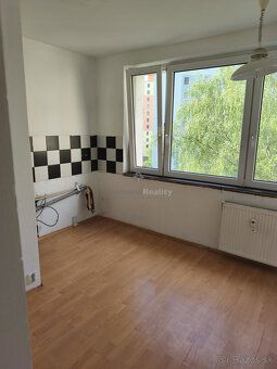 Typ: 3-izbový byt Ulica: Bernolákova Obec: Košice-Západ
Pred
