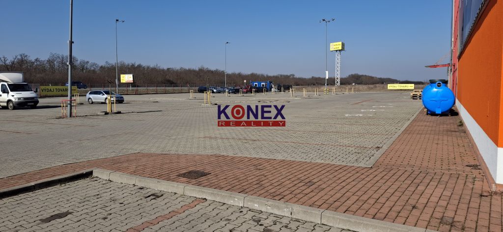 ID:6902
 - parkovacie miesta pre osobné automobily a dodávky