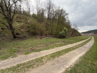 Stavebný pozemok s veľkým potenciálom – Krásno nad Kysucou
H