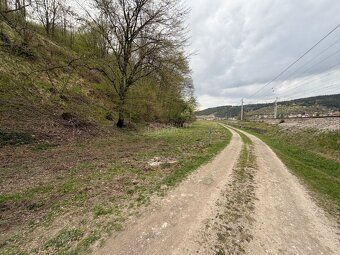 Stavebný pozemok s veľkým potenciálom – Krásno nad Kysucou
H