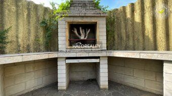 Realitná kancelária HALO reality a Ing. Norbert Blezsák, kon