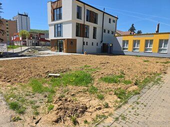 Na predaj ponúkam atraktívny stavebný pozemok s výmerou 304 