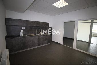 MEGA realitná kancelária Humenné ponúka poslednú voľnú  kanc