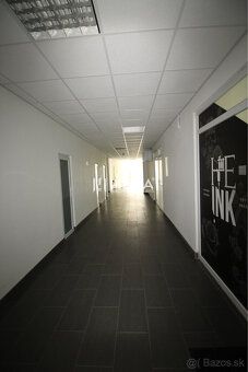 MEGA realitná kancelária Humenné ponúka poslednú voľnú  kanc