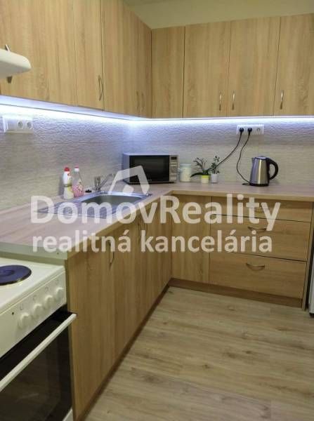 Ponúkame na predaj 3 izbový byt po kompletnej rekonštrukcii 
