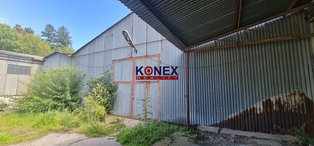 ID:7247
Ponúkame Vám na predaj veľký hangár v Trebišove:
 - 