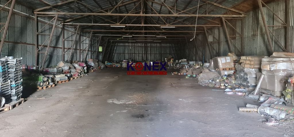 ID:7247
Ponúkame Vám na predaj veľký hangár v Trebišove:
 - 