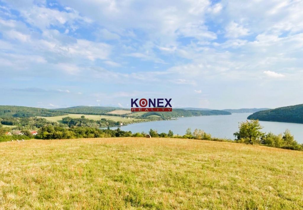 ID:7534
 - jedná sa o svahovité pozemky s krásnym výhľadom v