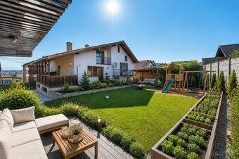 Ponúkame na predaj moderný murovaný rodinný dom typu bungalo