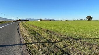 ID:7668
Ponúkame na predaj stavebné pozemky na ul. M. R. Šte