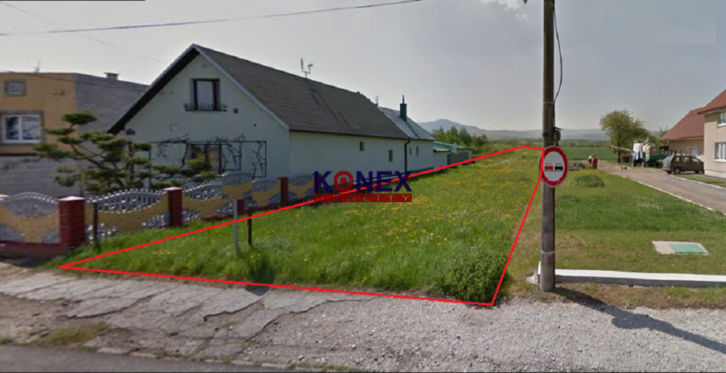 ID:7767
 - obec sa nachádza len 8 km od Vranova nad Topľou, 
