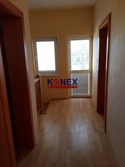 ID:7896
Ponúkame Vám na predaj krásny poschodový rodinný dom