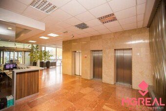 Ponúkame Vám na prenájom kancelárie, Bratislava - Ružinov, D