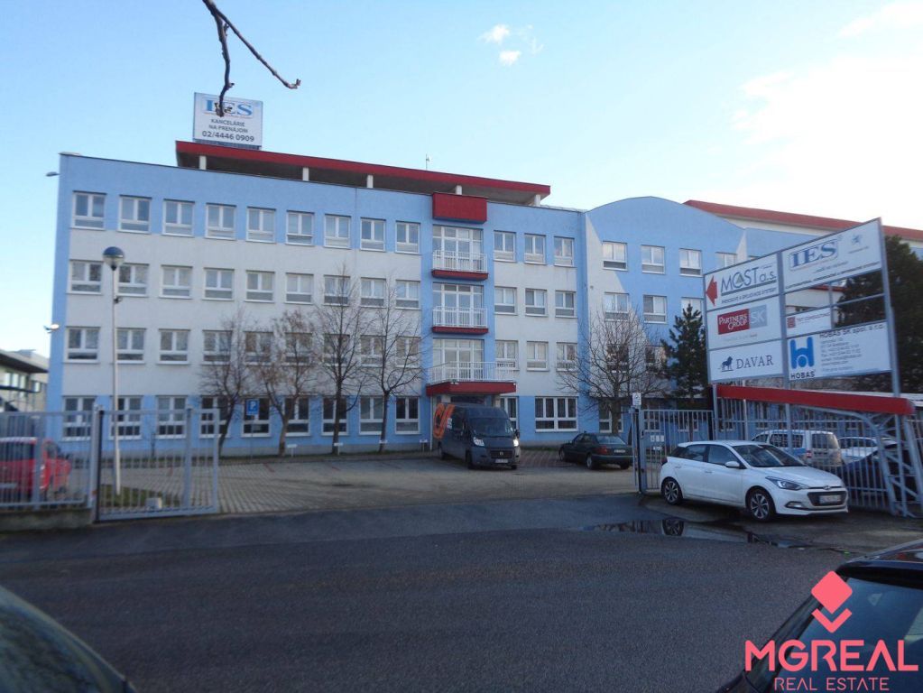 Ponúkame na prenájom v Bratislave-Nové Mesto, na Vajnorskej 