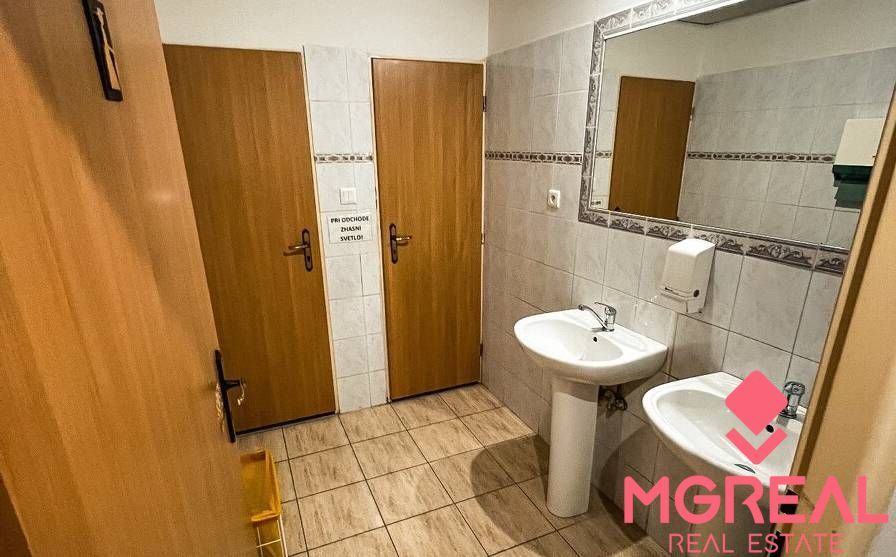 Ponúkame Vám na prenájom klimatizované kancelárie na Sladovn
