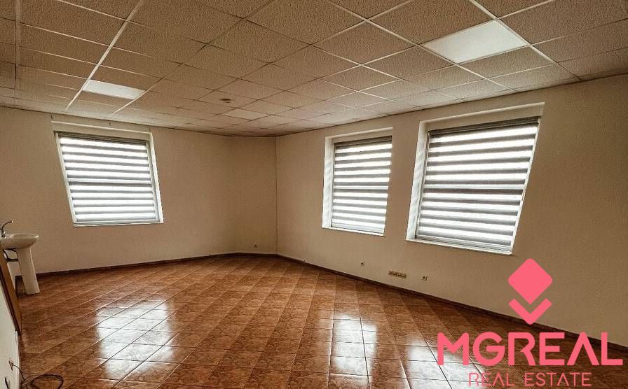 Ponúkame Vám na prenájom klimatizované kancelárie na Sladovn