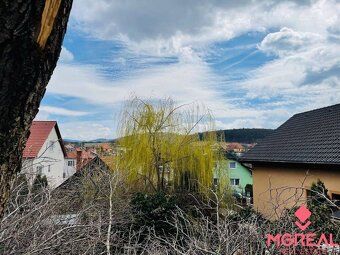 Ponúkame Vám na predaj pozemok s výmerou 538 m2 v obci Kolač
