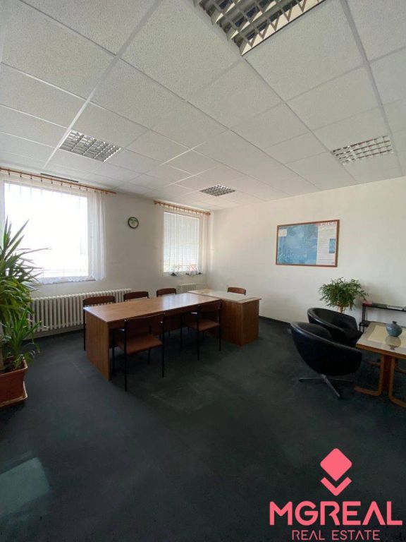 Ponúkame Vám na prenájom kancelárske priestory od 16 do 600 