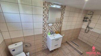 Ponúkam na predaj rekreačnú chatu v obci Tovarníky, v záhrad
