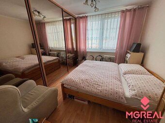 Ponúkame vám na predaj 3 izbový byt s dvomi balkónmi v meste