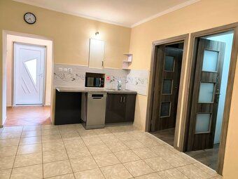 DIAMOND HOME s.r.o. ponúka Vám na predaj 3 izbový rodinný do