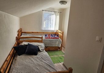 ID:8496
Ponúkame Vám na predaj krásnu chatu na Vinianskom ja