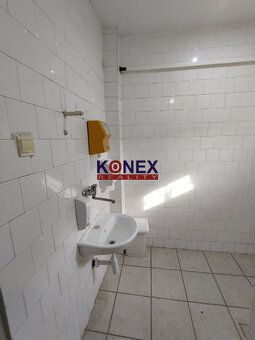 ID: 8943
 Ponúkame na predaj budovu bývaleho pohostinstva v 