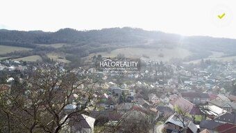 Realitná kancelária HALO reality a PhDr. Veronika Slaninová,